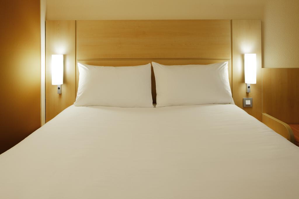 Ibis Chesterfield North - Barlborough Eksteriør bilde